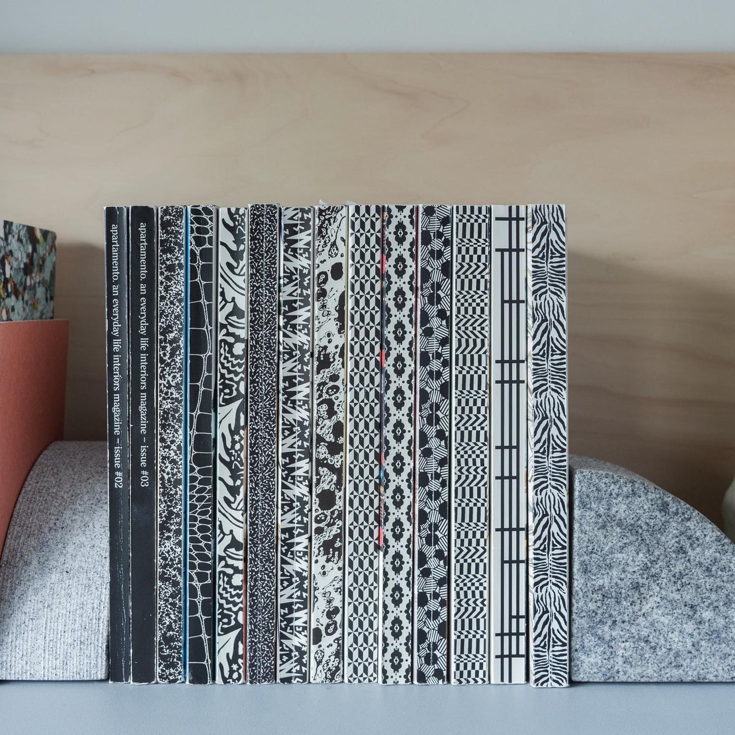 CS - BOOK END / A / komame