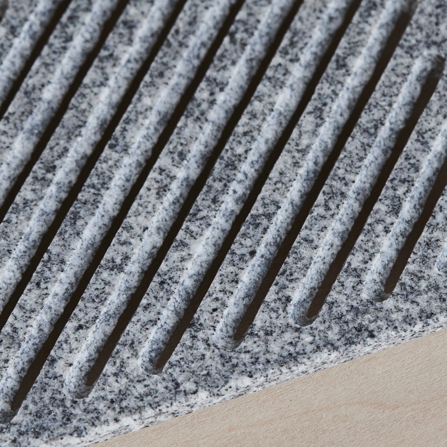 GRILLE SQUARE